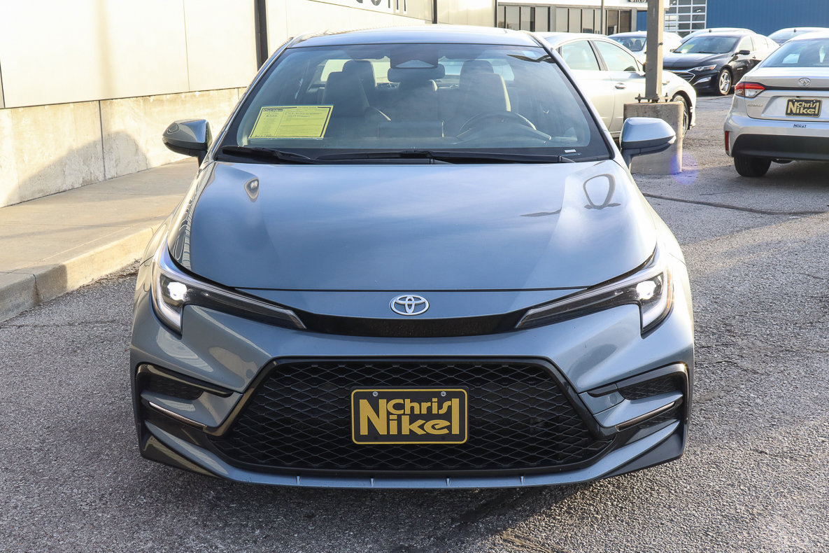 Used 2024 Toyota Corolla SE image 2