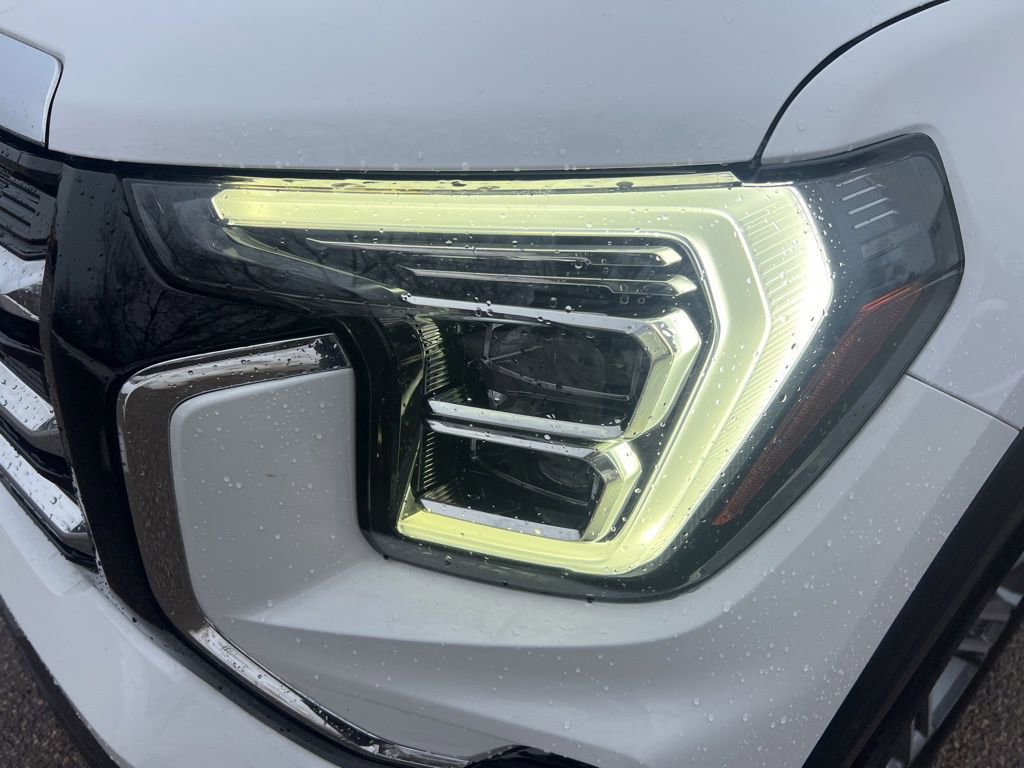 Certified 2025 GMC Terrain Elevation image 12