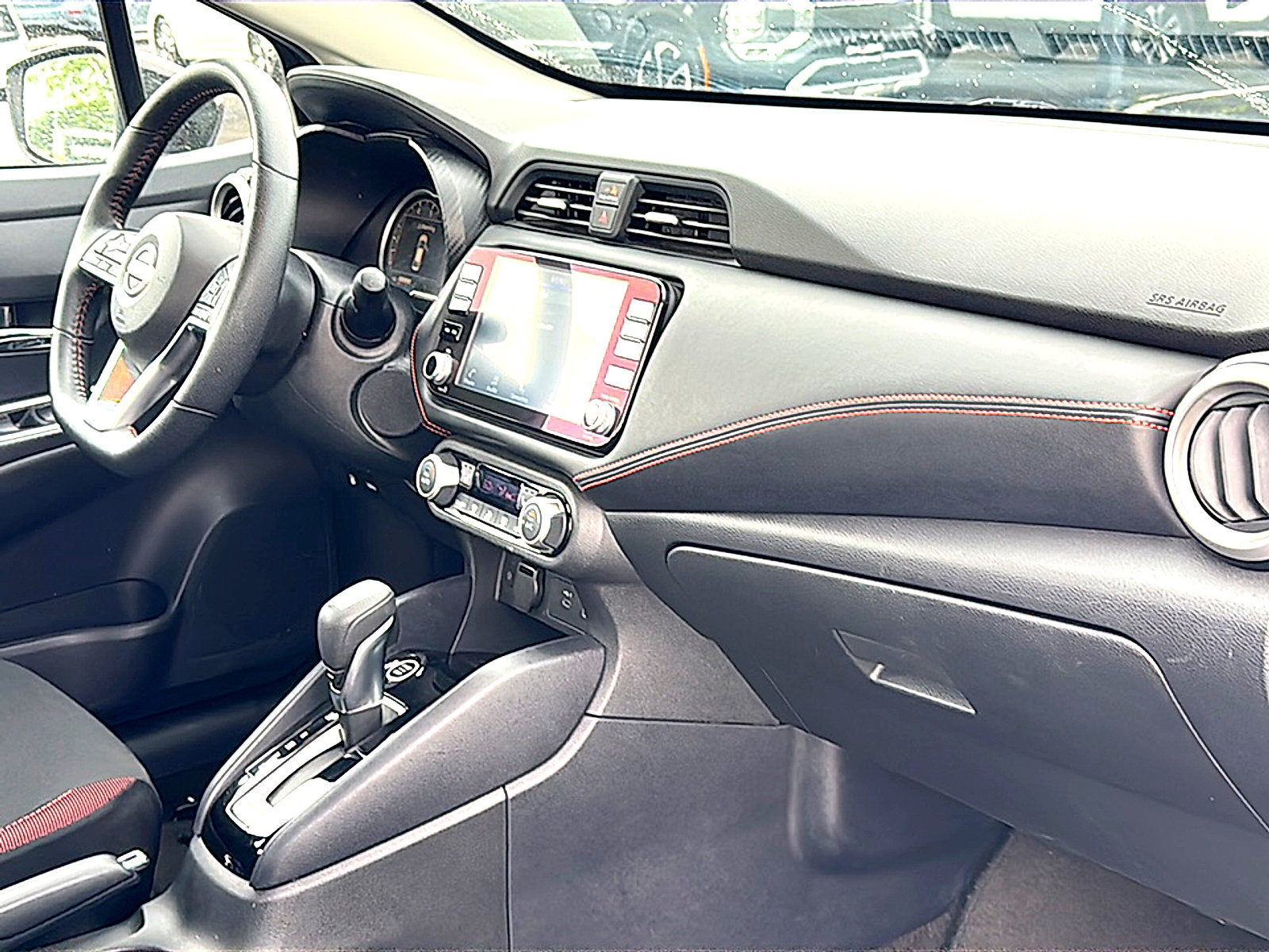 Used 2024 Nissan Versa SR FWD image 22