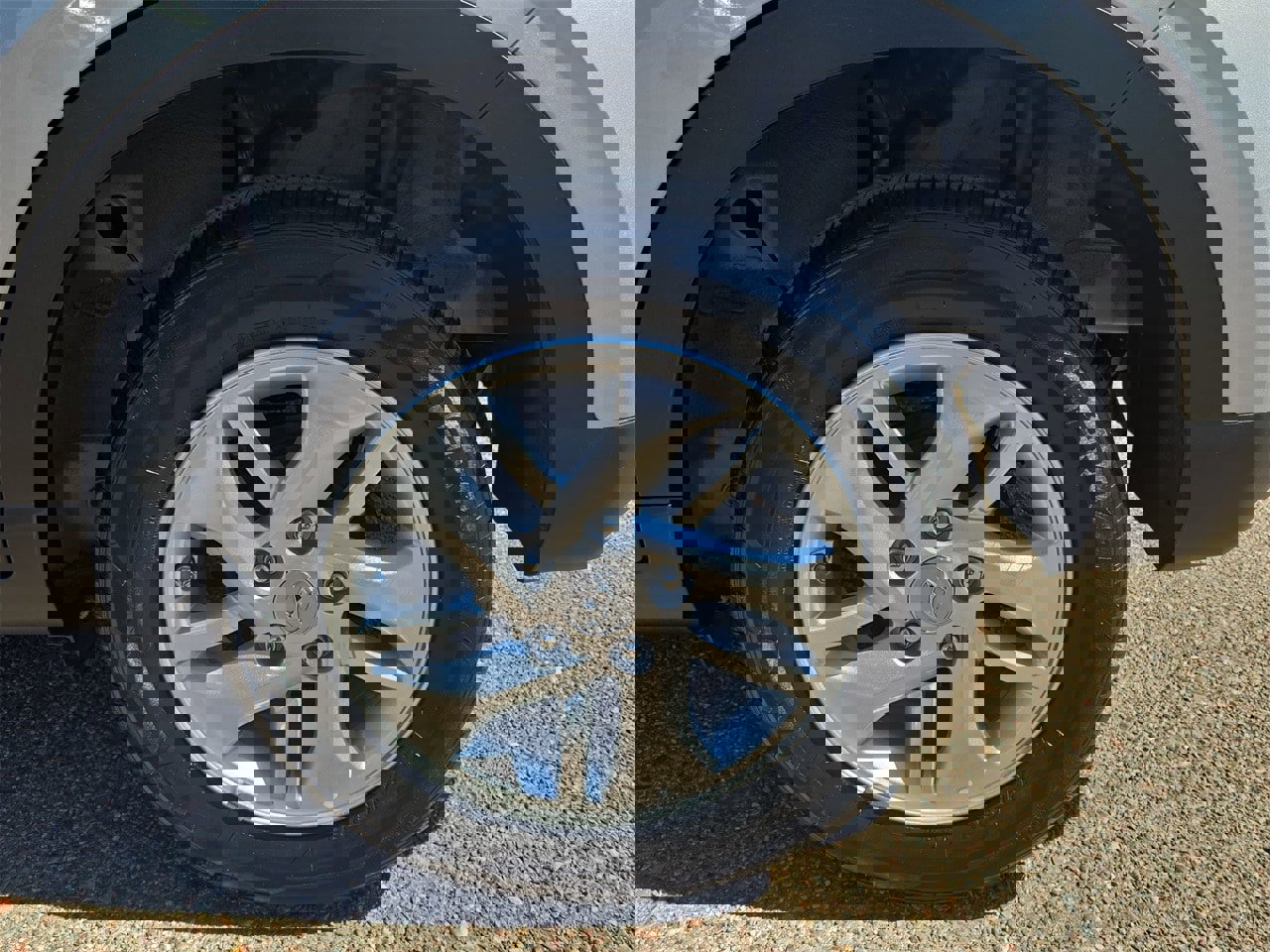 Used 2025 Hyundai Venue SE image 31