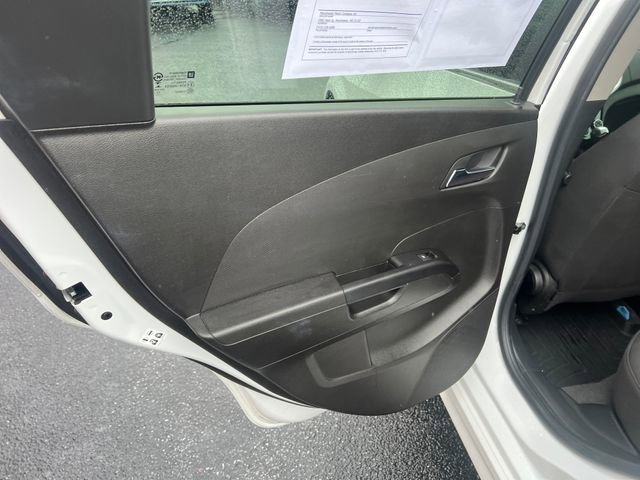 Used 2018 Chevrolet Sonic LT w/ Convenience Package image 22