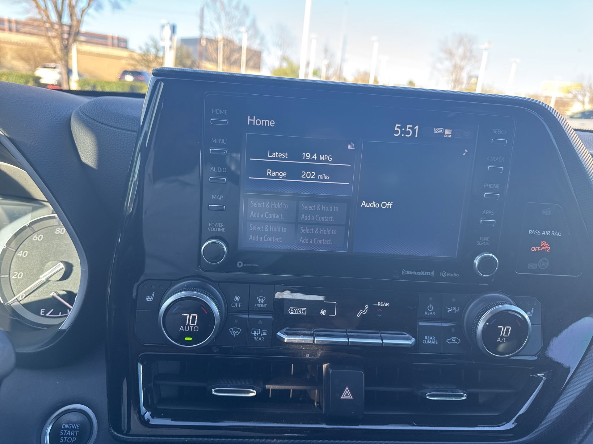 Used 2021 Toyota Highlander XSE image 9