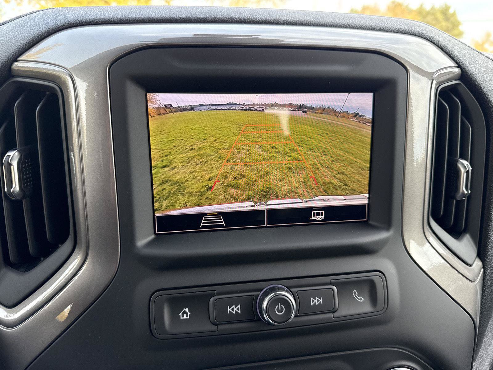 New 2026 GMC Sierra 1500 Pro w/ Graphite Edition AWD/4WD image 19