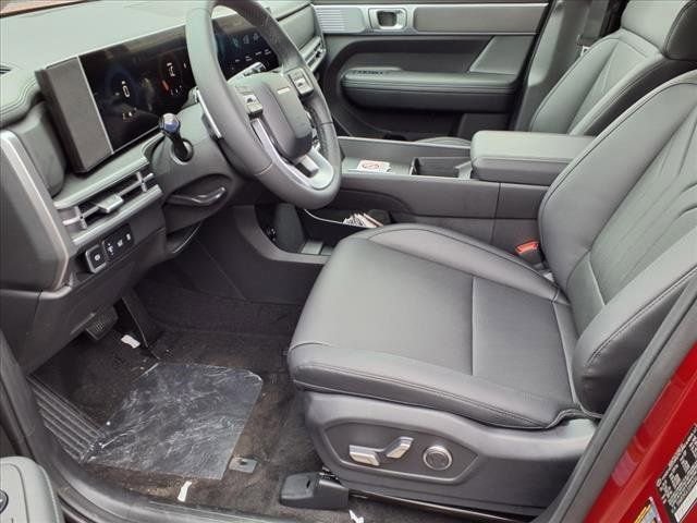 Certified 2025 Hyundai Santa Fe SEL image 4