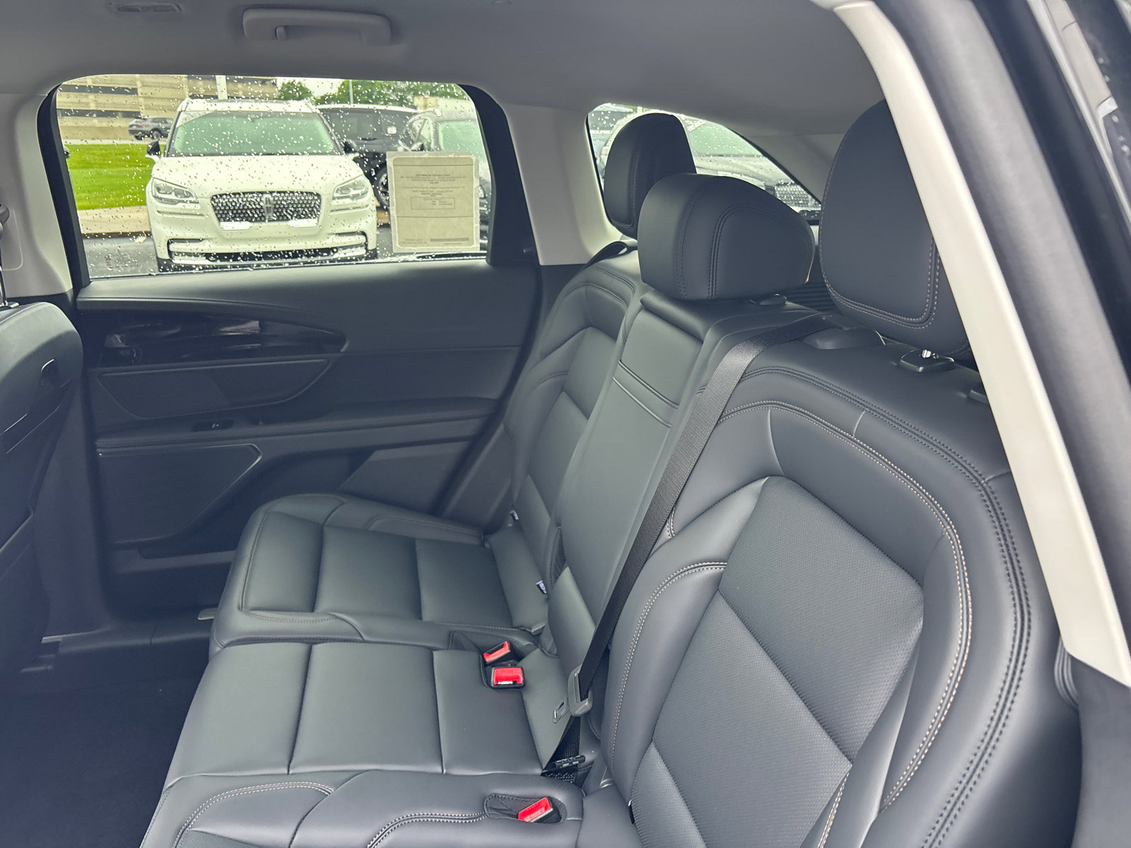 New 2026 Lincoln Nautilus Premier AWD/4WD image 28