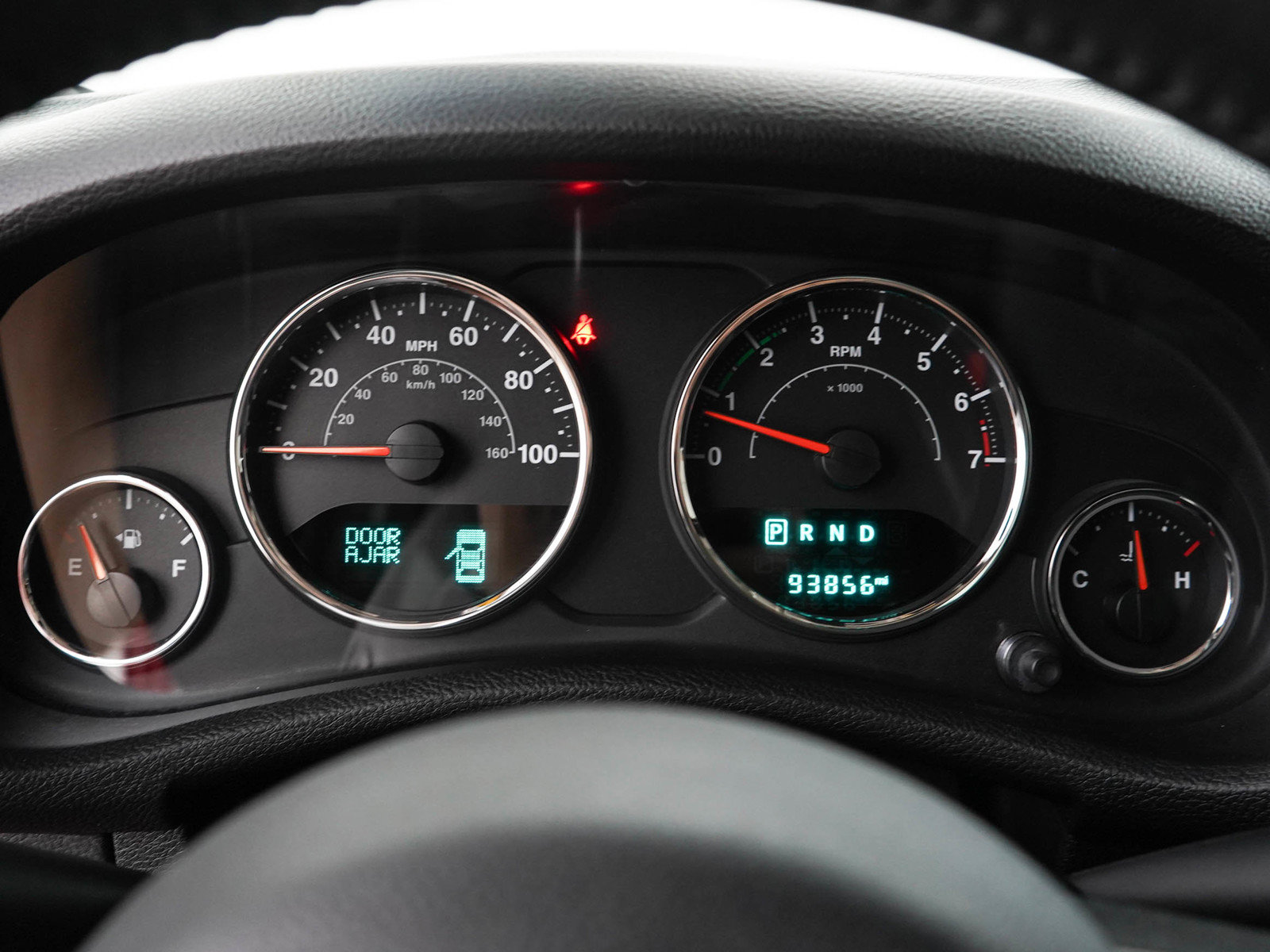 Used 2015 Jeep Wrangler Unlimited Sport w/ Quick Order Package 24S AWD/4WD image 25
