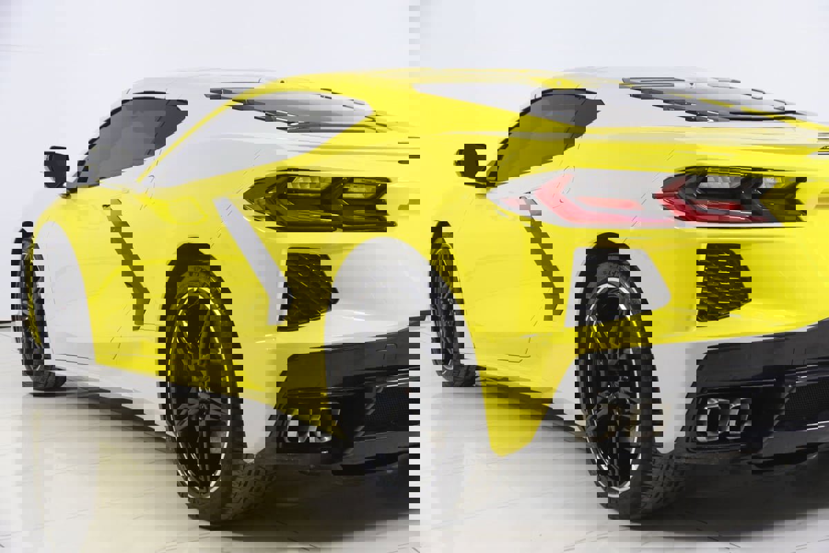 Used 2025 Chevrolet Corvette Stingray Premium Cpe w/ Stealth Interior Trim Package image 33