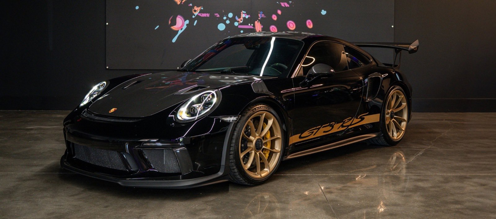 Used 2019 Porsche 911 GT3 RS w/ Weissach Package RWD image 2