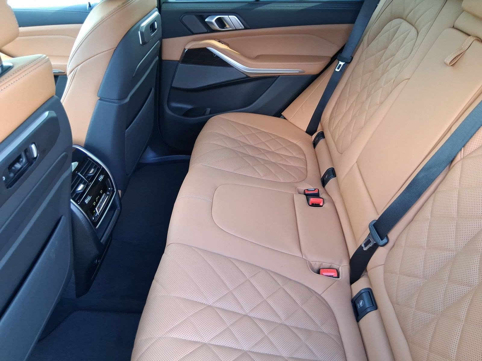Used 2026 BMW X5 xDrive40i w/ Executive Package AWD/4WD image 26