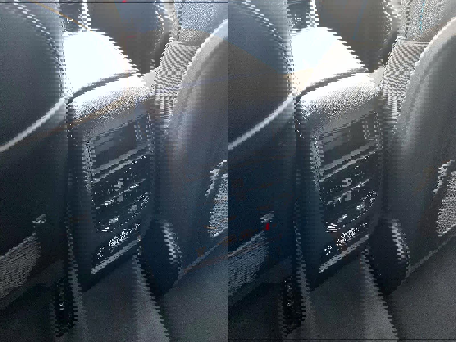 Used 2023 Jeep Grand Cherokee Trailhawk image 27