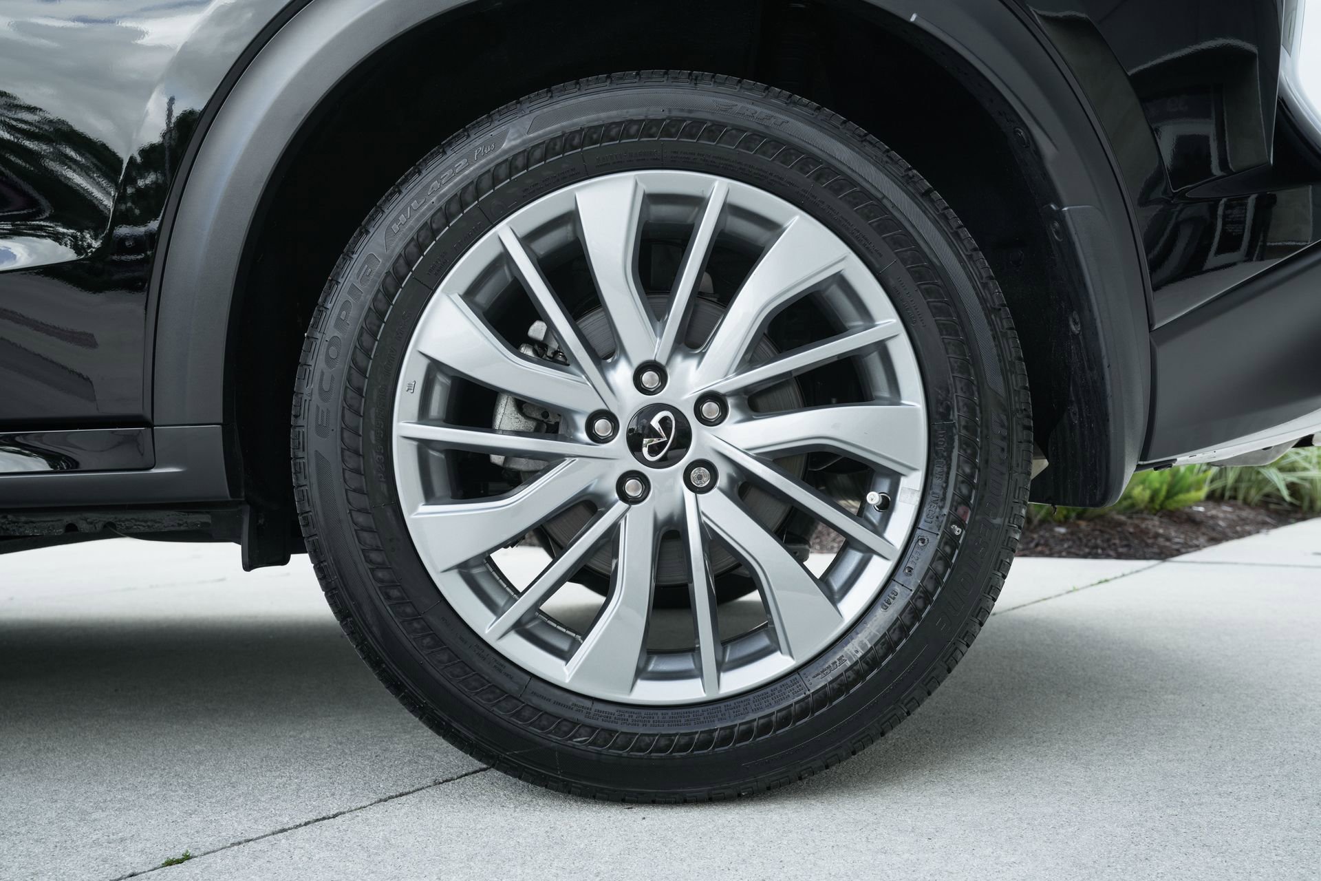 Used 2025 INFINITI QX50 Luxe image 26