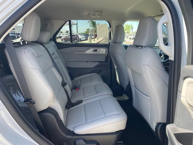 New 2026 Ford Explorer Active w/ Active Comfort Package RWD image 23