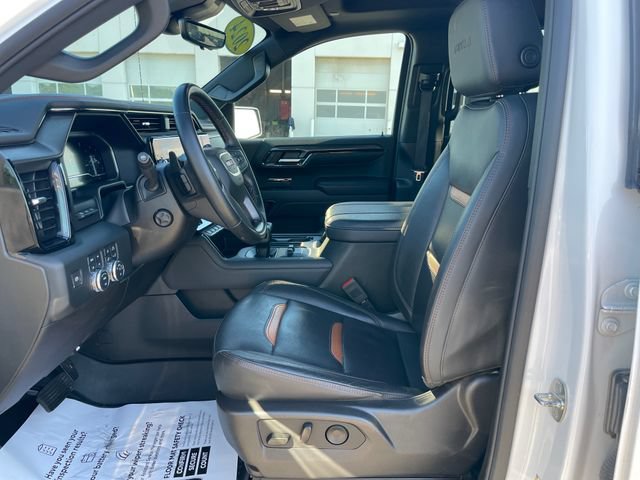 Used 2024 GMC Sierra 1500 AT4 w/ Technology Package AWD/4WD image 34