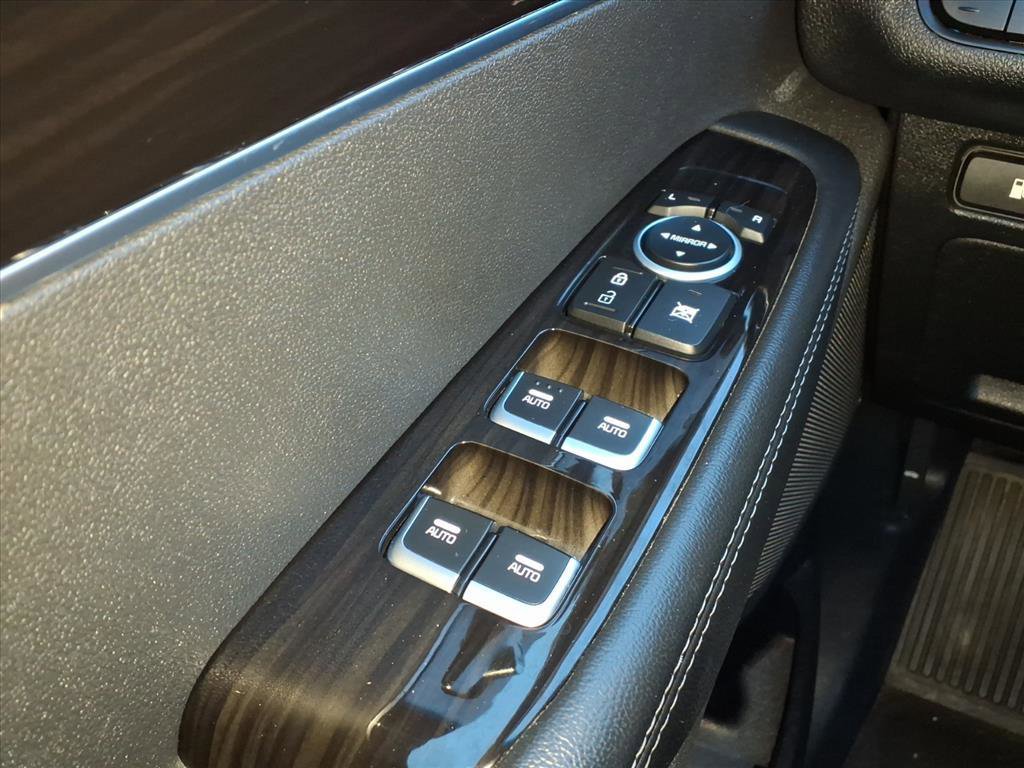 Used 2020 Kia Sorento EX image 22