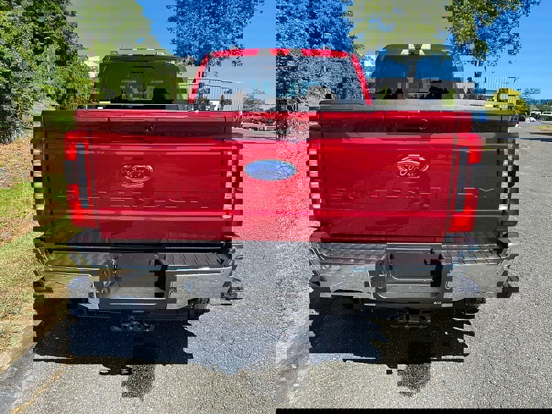 New 2026 Ford F350 Lariat image 8