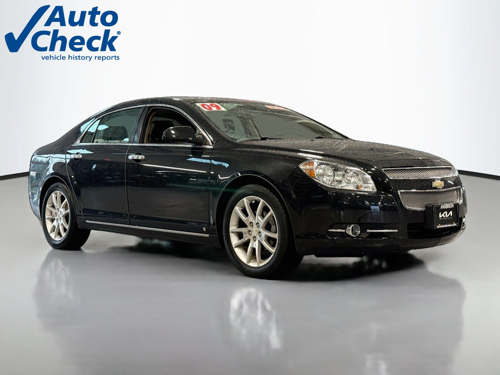 Used 2009 Chevrolet Malibu LTZ FWD image 1