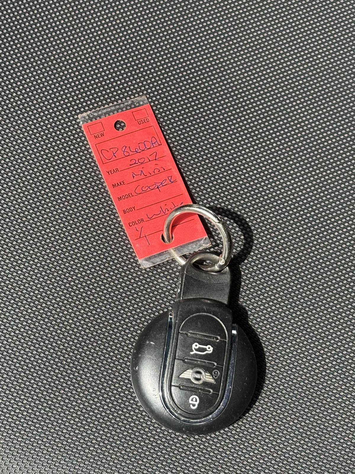 Used 2017 MINI Cooper 2-Door Hardtop FWD image 20
