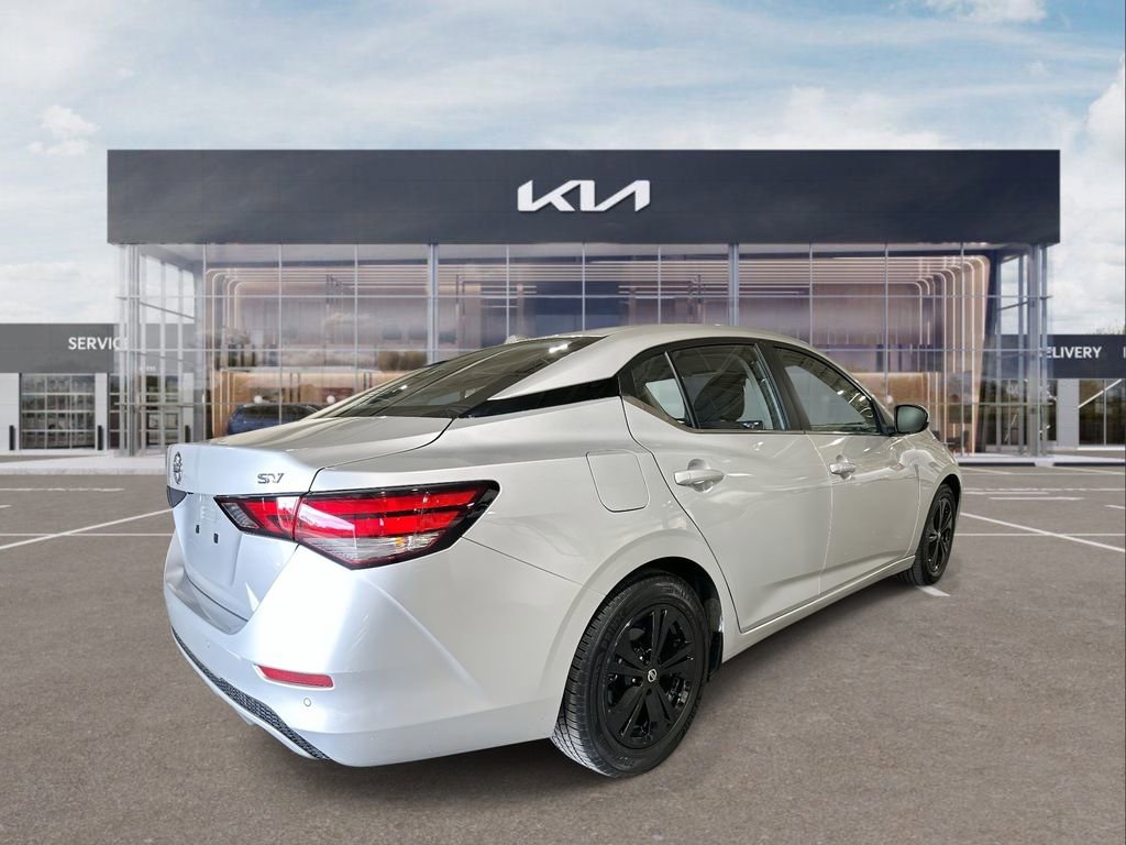 Used 2023 Nissan Sentra SV image 8