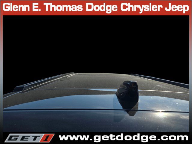 Used 2024 Land Rover Defender 130 X-Dynamic SE image 11