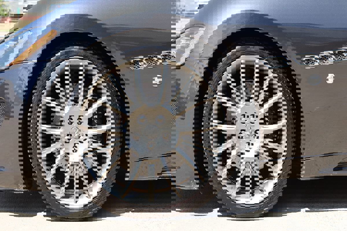 Used 2014 Maserati GranTurismo Sport image 41