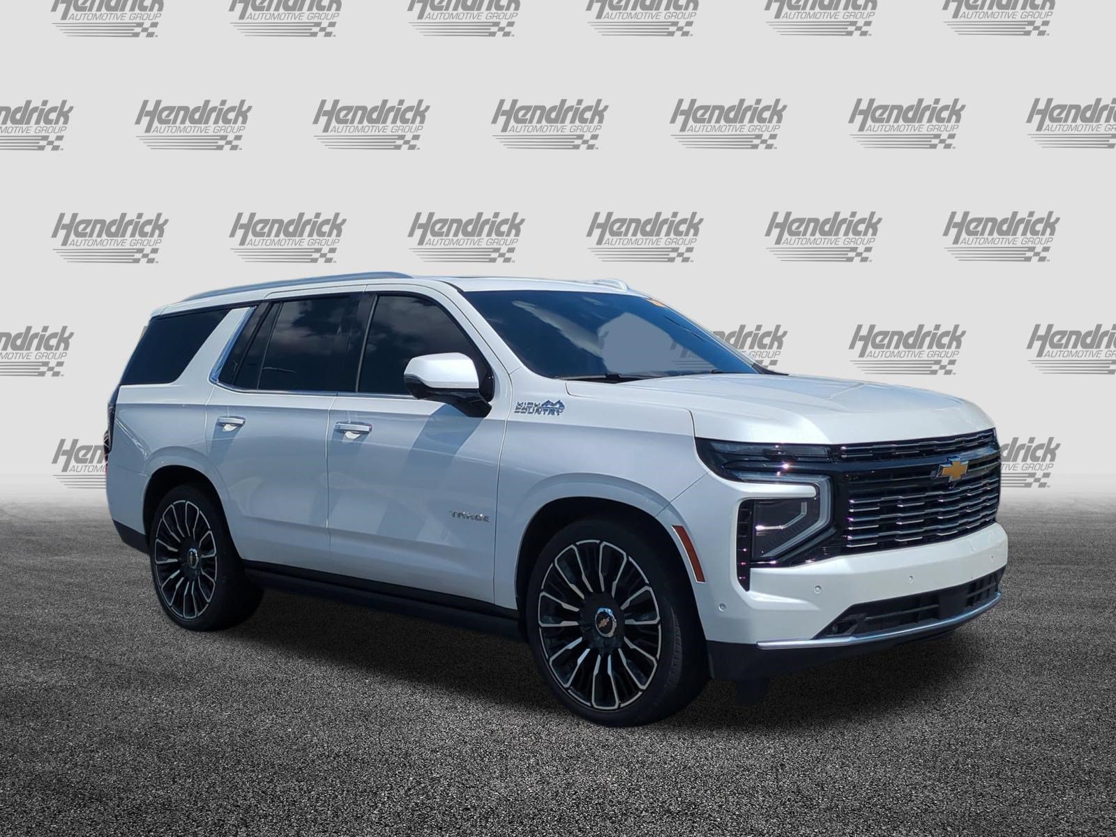 Used 2025 Chevrolet Tahoe High Country AWD/4WD image 2