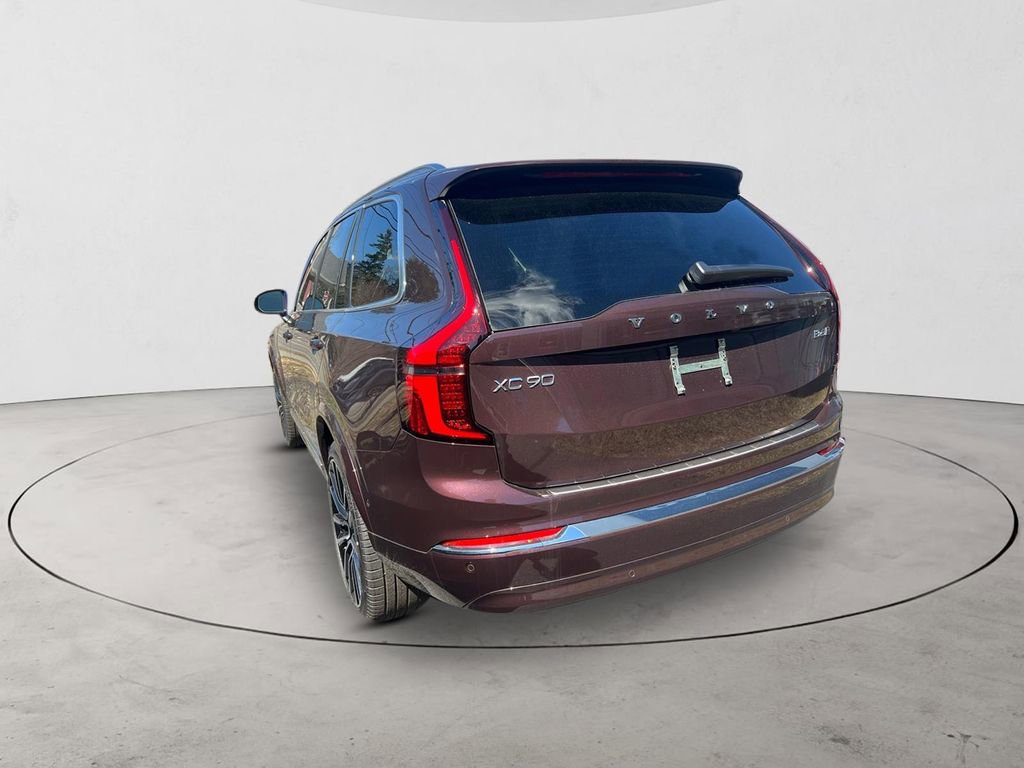 New 2026 Volvo XC90 B6 Plus w/ Protection Package Premier AWD/4WD image 2