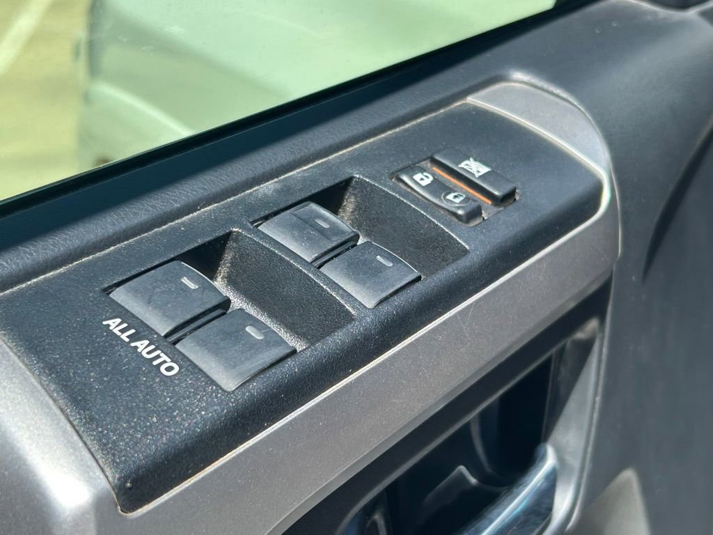 Used 2019 Toyota 4Runner Limited AWD/4WD image 26