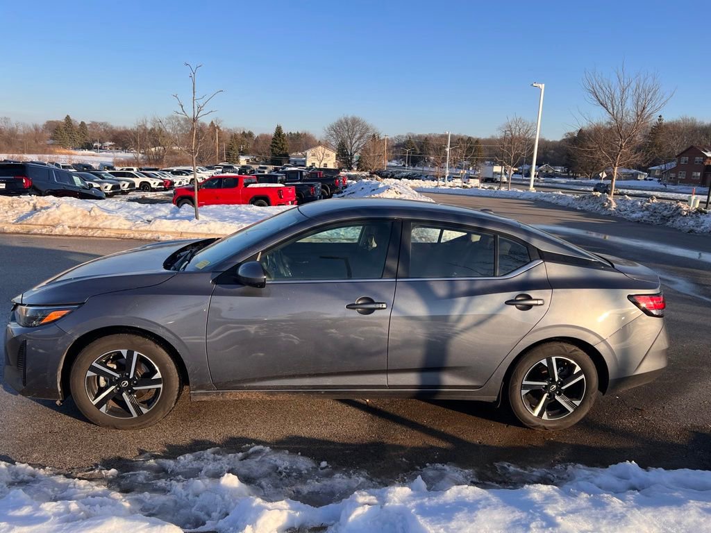 Used 2024 Nissan Sentra SV image 6