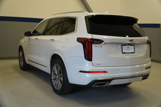 Certified 2022 Cadillac XT6 Premium Luxury w/ Technology Package image 3