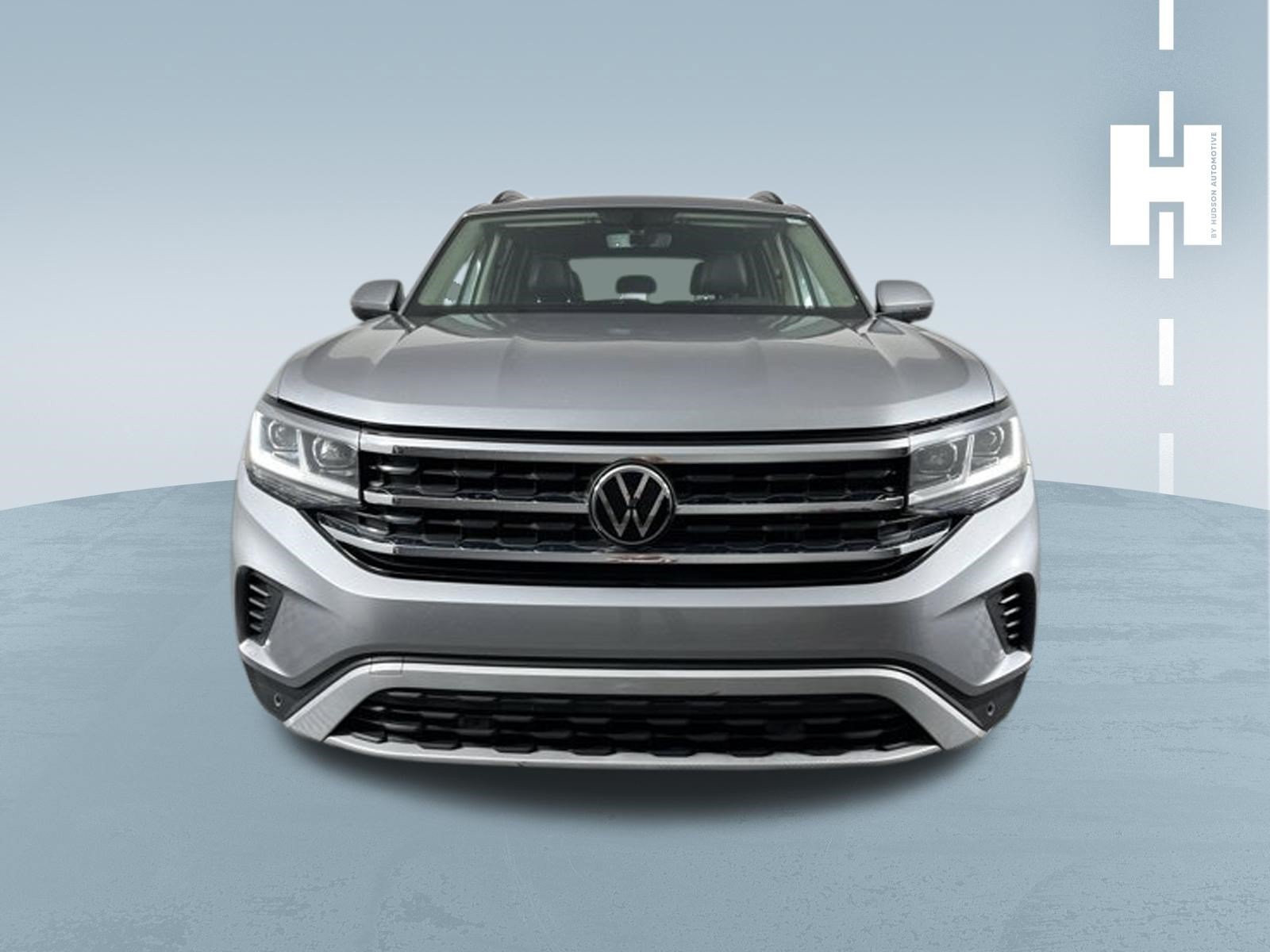 Used 2023 Volkswagen Atlas SE w/ Panoramic Sunroof Package FWD image 4