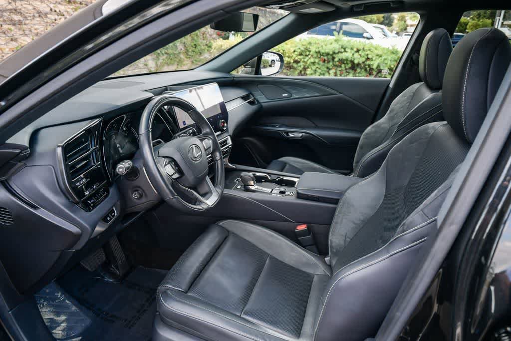 Used 2024 Lexus RX 450h AWD w/ Convenience Package image 10