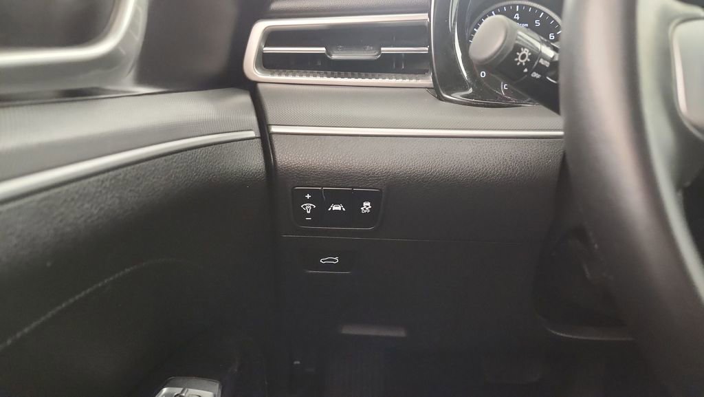 Used 2023 Kia K5 GT-Line w/ GT-Line Premium Package image 19