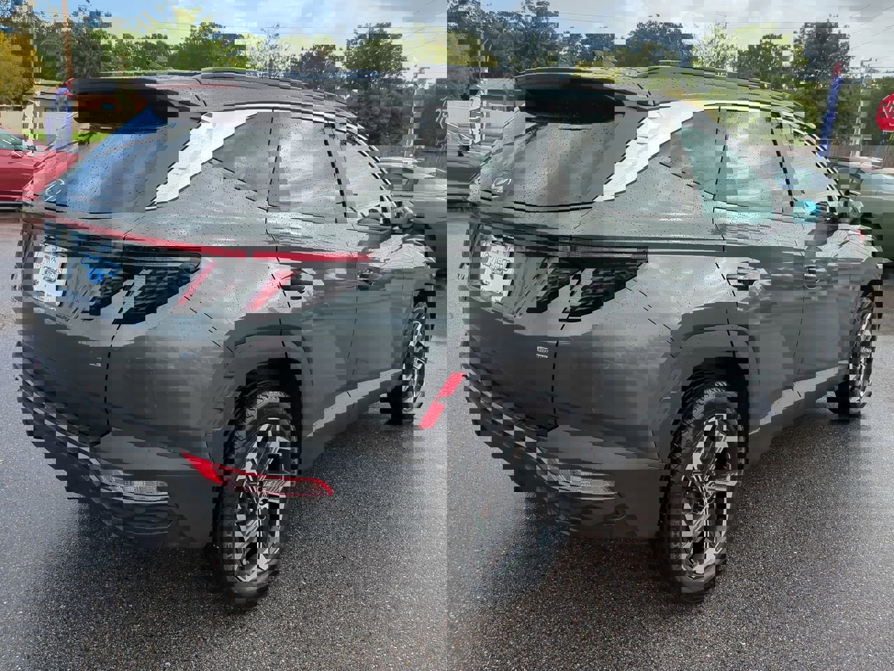 Used 2022 Hyundai Tucson SEL w/ Convenience Package image 4