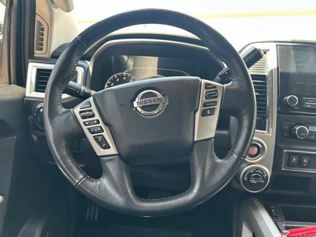 Used 2020 Nissan Titan SV w/ SV Convenience Package AWD/4WD image 19