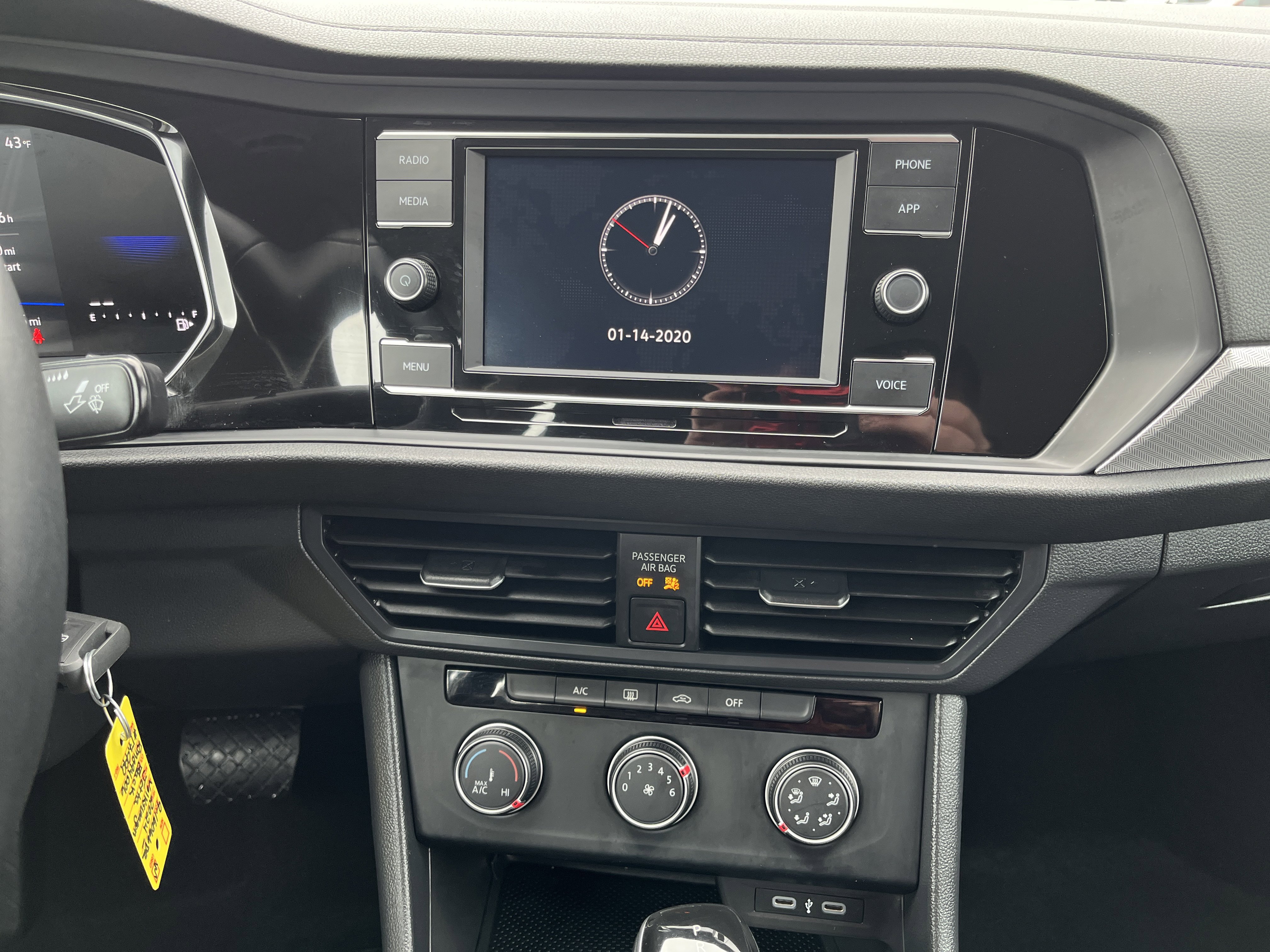 Used 2024 Volkswagen Jetta S image 26