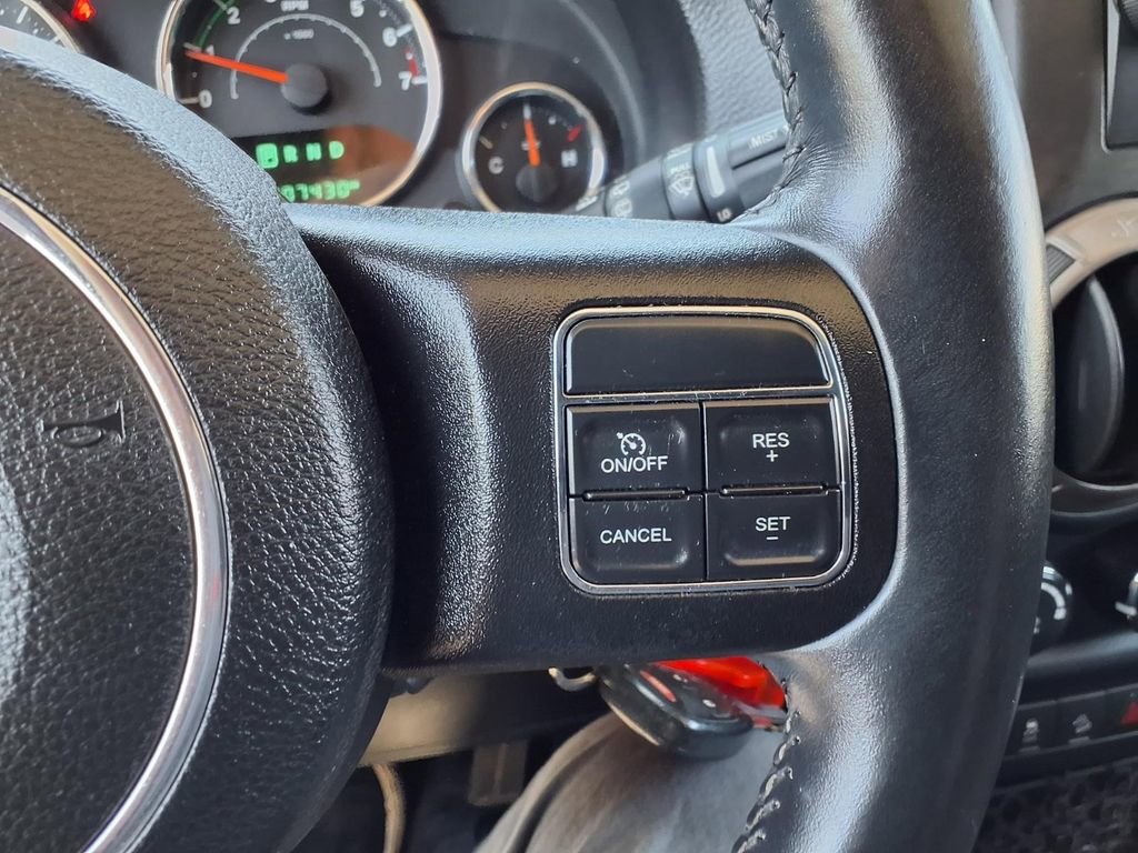 Used 2015 Jeep Wrangler Unlimited Sport w/ Quick Order Package 24S AWD/4WD image 13