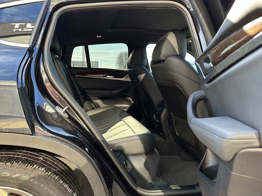 Used 2020 BMW X4 xDrive30i w/ Convenience Package image 26