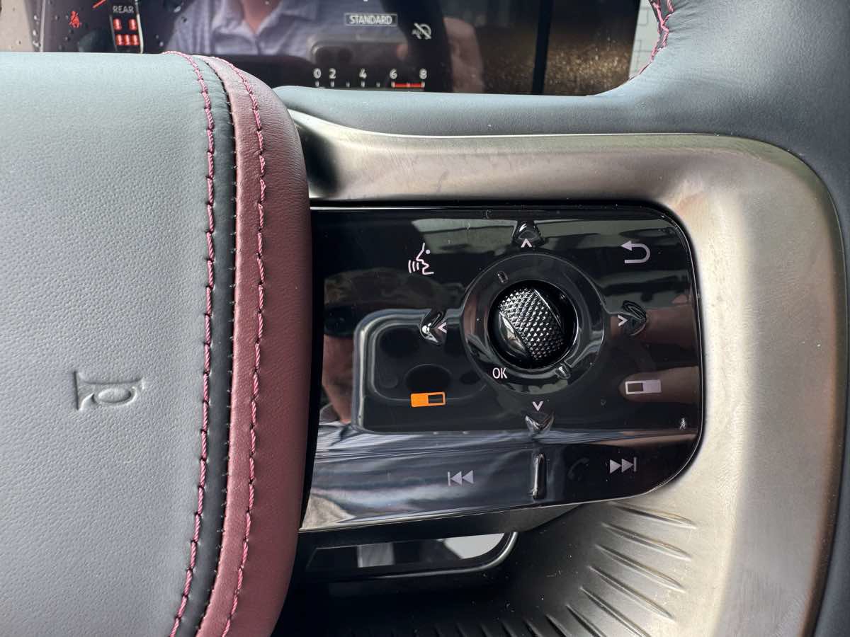 Used 2025 INFINITI QX80 Autograph w/ Autograph Exterior Package AWD/4WD image 21