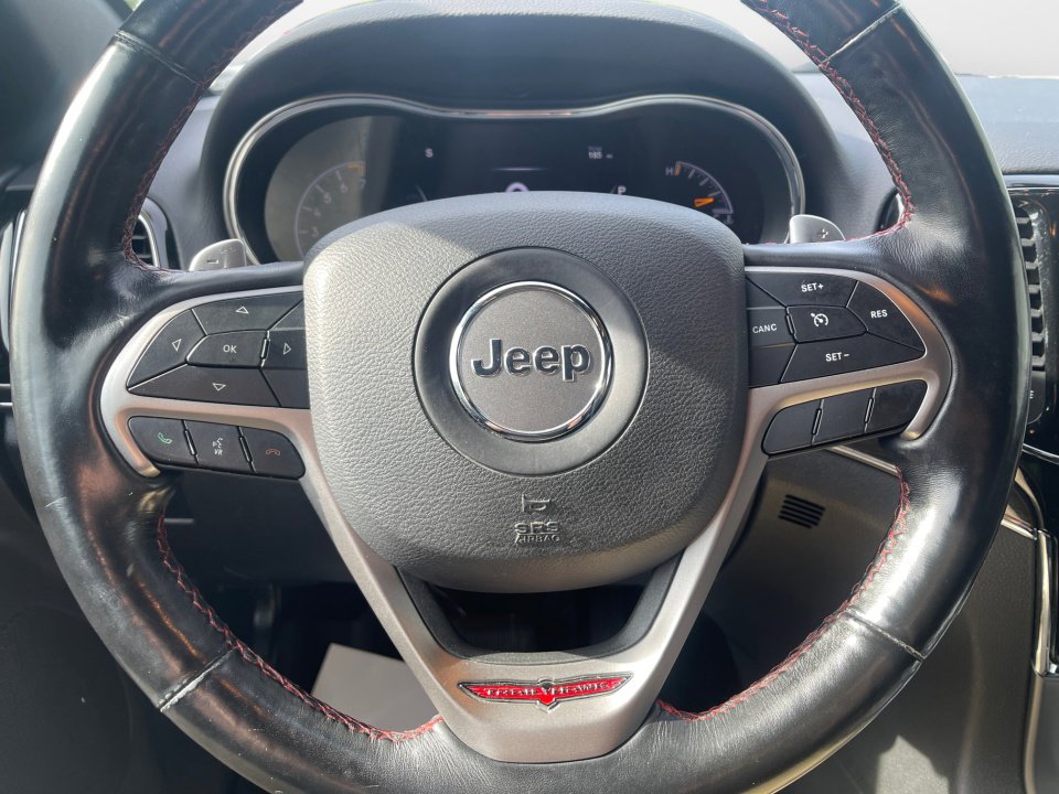 Used 2020 Jeep Grand Cherokee Trailhawk image 12