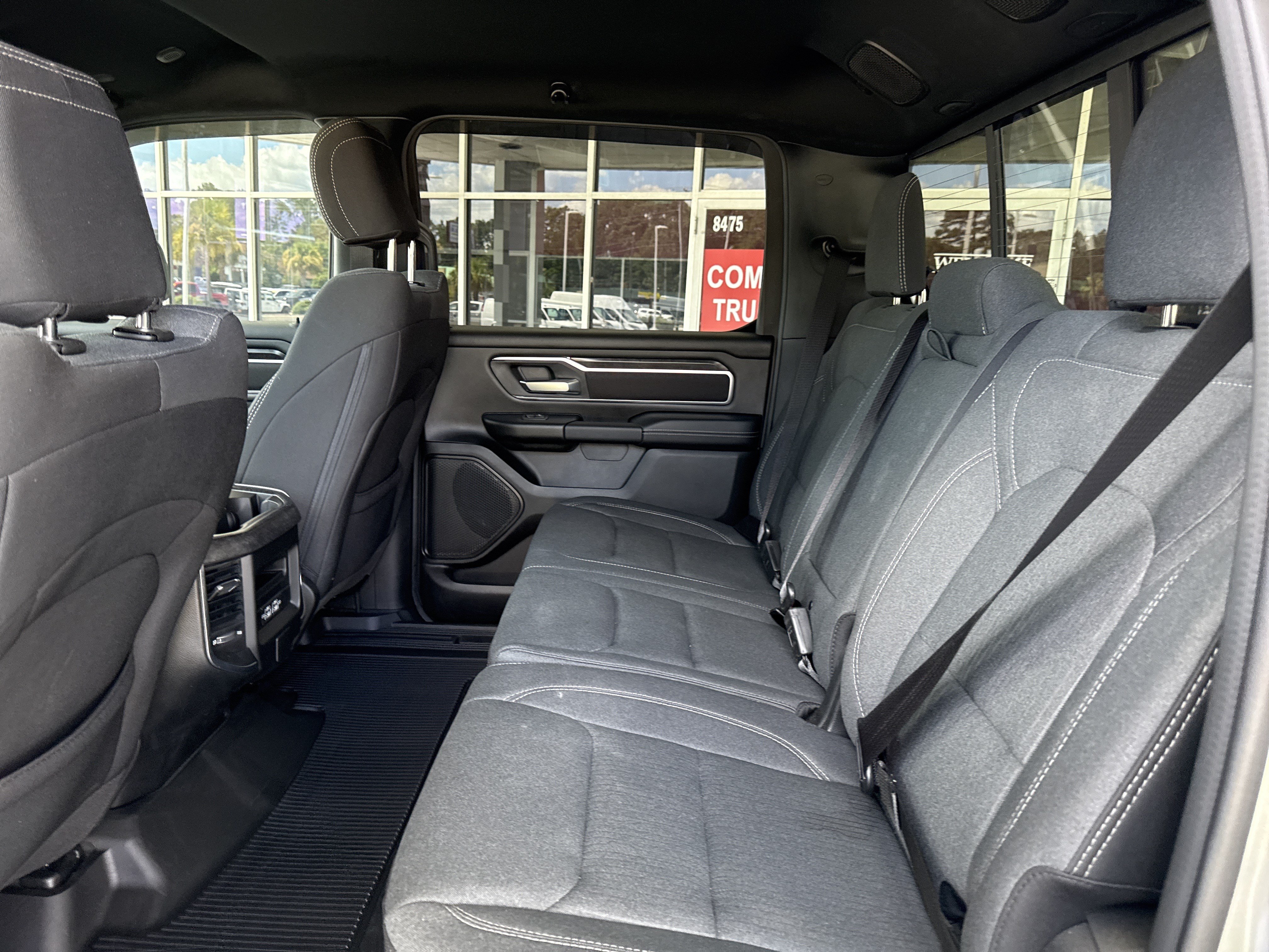 Used 2024 RAM 1500 Big Horn AWD/4WD image 29