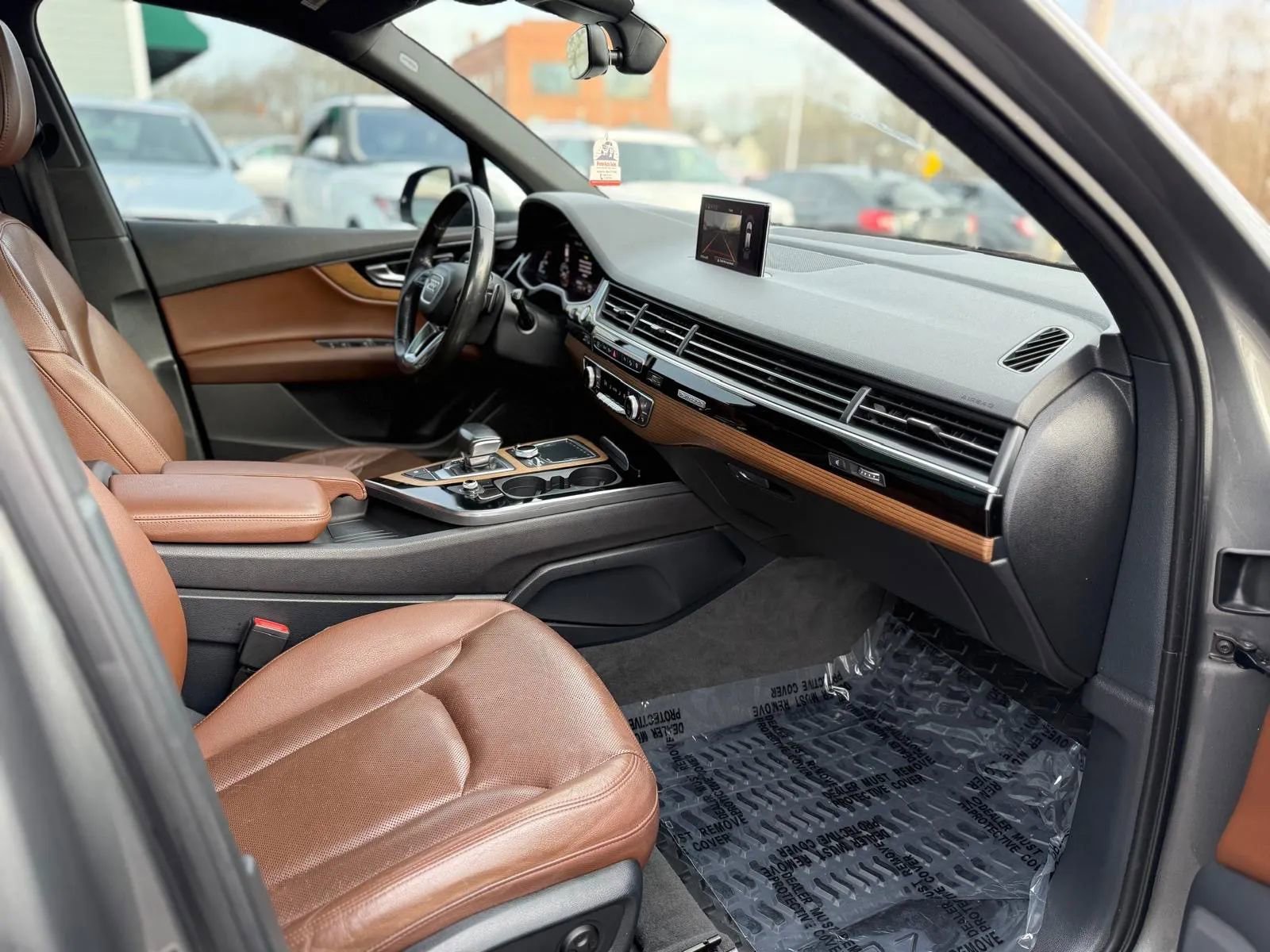 Used 2017 Audi Q7 3.0T Premium Plus image 29