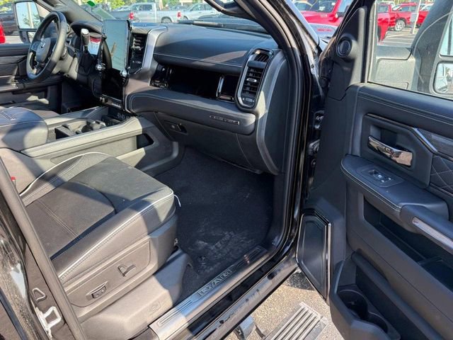 New 2025 RAM 3500 Limited image 16