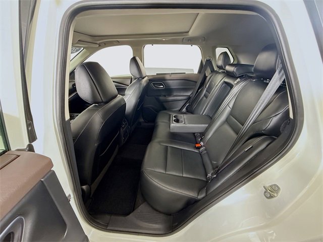 Used 2021 Nissan Rogue SL w/ Premium Package image 9