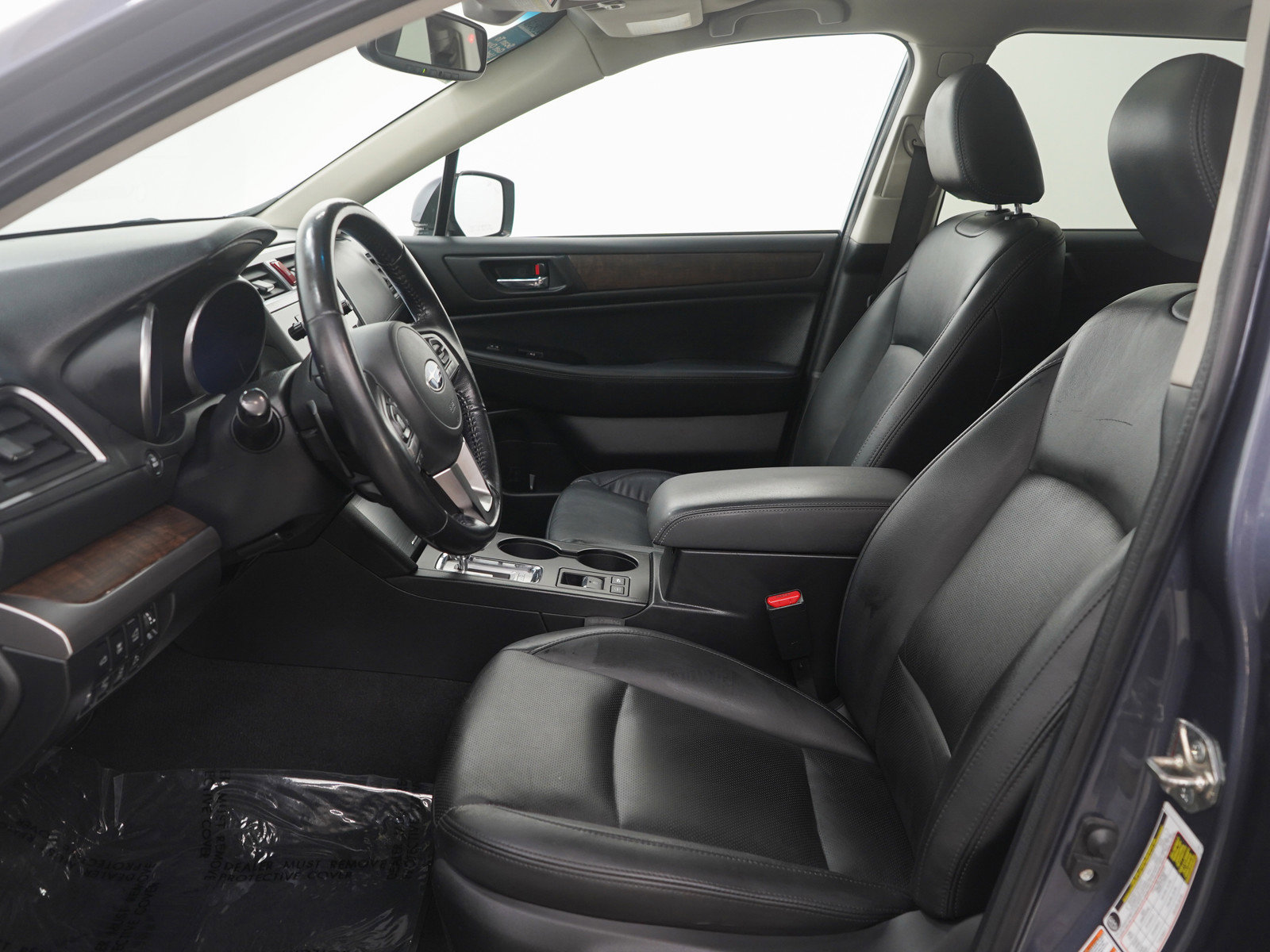 Used 2016 Subaru Outback 3.6R Limited AWD/4WD image 17