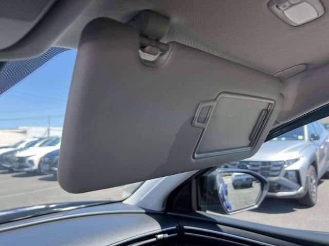 Certified 2022 Hyundai Tucson Limited AWD/4WD image 35