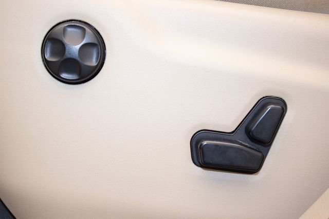 Used 2019 Jeep Grand Cherokee Limited image 20