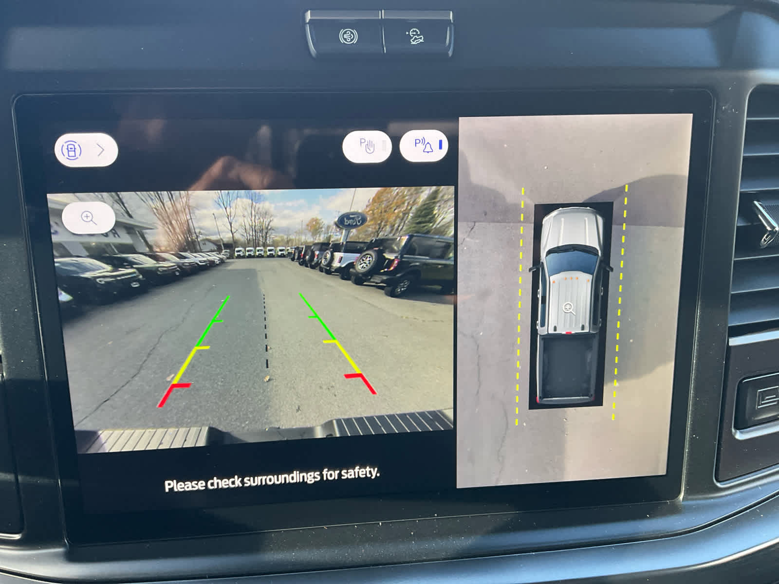 New 2026 Ford F250 Lariat w/ FX4 Off-Road Package image 26