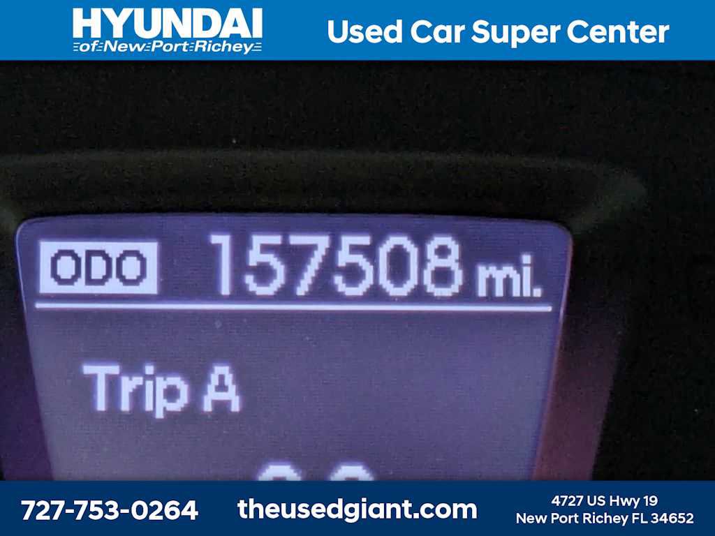 Used 2017 Hyundai Elantra GT image 28