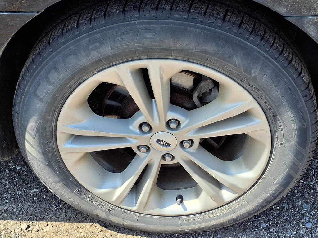 Used 2012 Ford Taurus SEL AWD/4WD image 7
