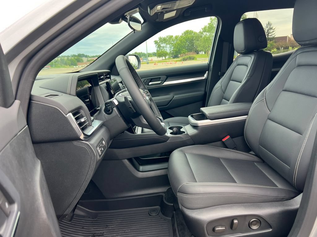 New 2027 GMC Terrain Elevation AWD/4WD image 4